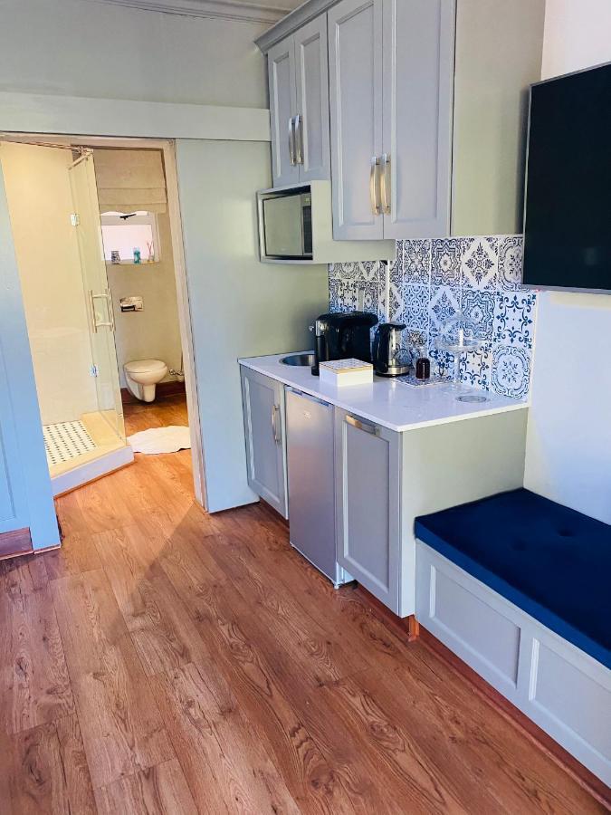Bella Blue Guesthouse Bloemfontein Eksteriør billede